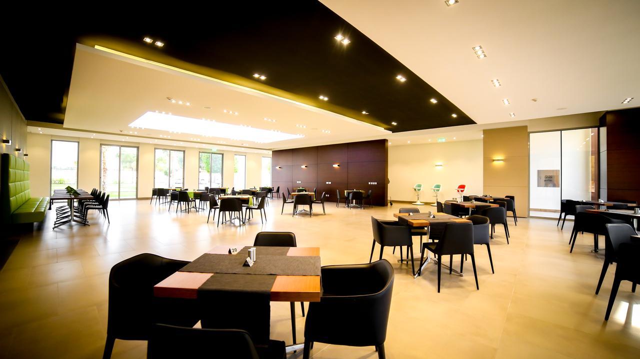 M Executive Residence & Boutique Hotel - Adults Only Al-Khubar Exteriér fotografie